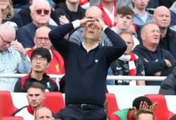 曼联不断突破！，Ning连续十场比赛得分超过夺冠观众掌声雷动的简单介绍-开云APP