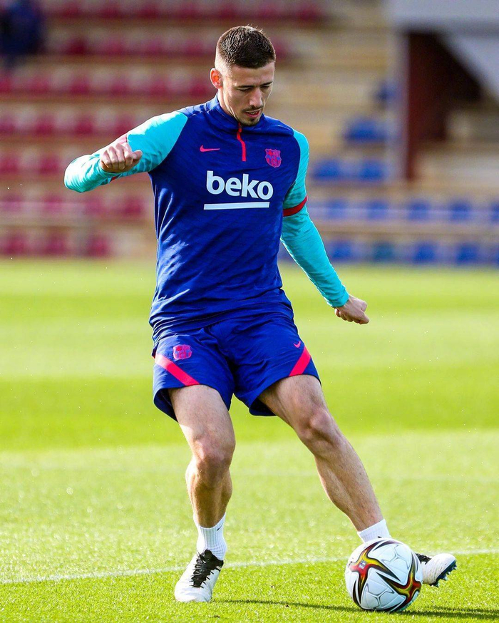 国际比赛日体能课后；休斯敦火箭扳平良机备战国王杯；态度坚定；心理建设被强调的简单介绍